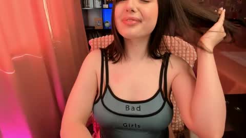 Snapshot of jenny_hopkins chatting on 03-02-26, 07:15 Fairy Jenny online show from 03-02-26, 07:15