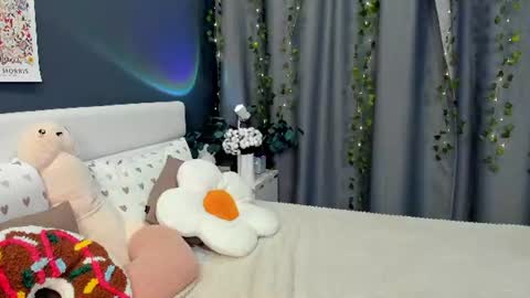 Snapshot of jenny_miller_ chatting on 06-29-26, 03:01 Jennt online show from 06-29-26, 03:01