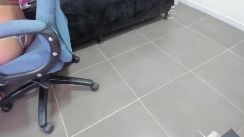 jenny_stark online show from 10-31-25, 11:22