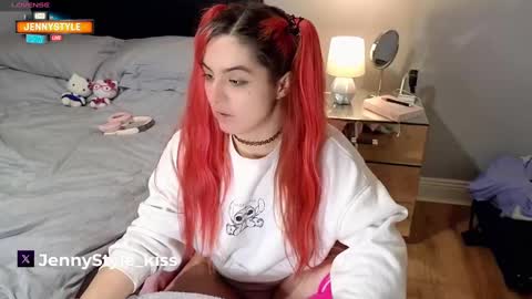 Snapshot of jenny_style chatting on 12-03-24, 05:23 JennyStyle online show from 12-03-24, 05:23