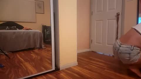 Jennythanksyou online show from 05-16-26, 09:28