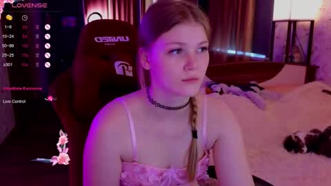 Snapshot of jennykiss11 chatting on 10-05-25, 10:57 your dream online show from 10-05-25, 10:57