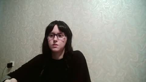 JennyOlset online show from 06-18-26, 08:47