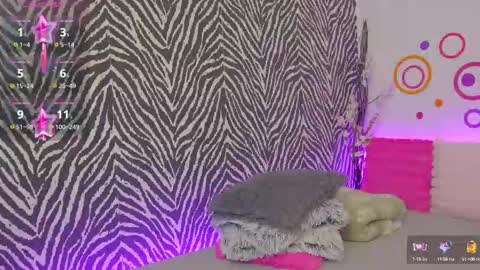 Snapshot of jennyshow chatting on 10-16-25, 06:14 JennyShow online show from 10-16-25, 06:14