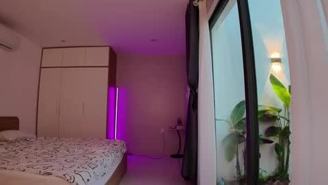 Snapshot of jennytime chatting on 02-27-25, 10:48 Jen online show from 02-27-25, 10:48