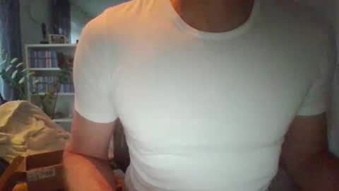 jensiboy1111 online show from 02-12-25, 07:02