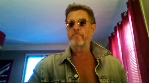 jerflor online show from 06-21-26, 03:47