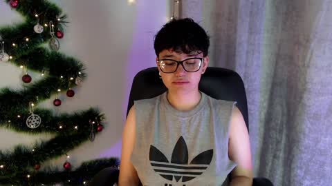 Snapshot of jero_harper1 chatting on 12-20-24, 02:38 jero harper1 online show from 12-20-24, 02:38