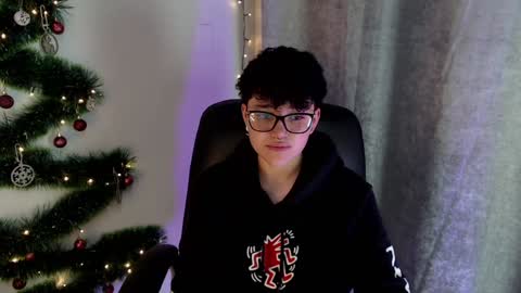 Snapshot of jero_harper1 chatting on 12-25-24, 06:20 jero harper1 online show from 12-25-24, 06:20