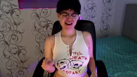 Snapshot of jero_harper1 chatting on 02-25-25, 05:04 jero harper1 online show from 02-25-25, 05:04