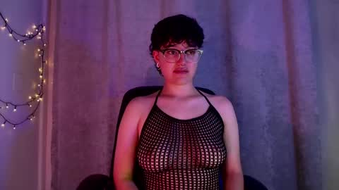 Snapshot of jero_harper1 chatting on 03-11-25, 08:20 jero harper1 online show from 03-11-25, 08:20