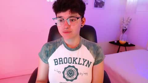 Snapshot of jero_harper1 chatting on 10-23-25, 03:11 jero harper1 online show from 10-23-25, 03:11