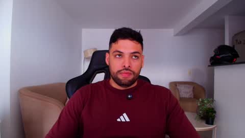 Snapshot of jerome3773 chatting on 02-25-25, 07:03 jerome3773 online show from 02-25-25, 07:03