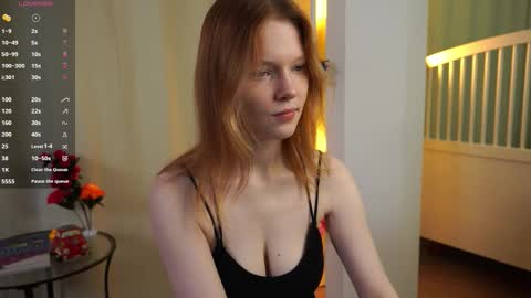 Molly online show from 09-19-25, 03:24