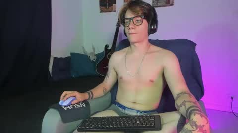 Angelo online show from 09-19-25, 11:38