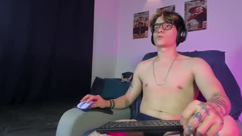 Angelo online show from 10-04-25, 04:21