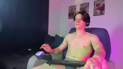 Angelo online show from 10-15-25, 02:55