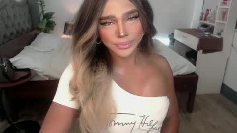 Snapshot of jesie_hot69 chatting on 06-13-26, 06:55 jesie_hot69 online show from 06-13-26, 06:55