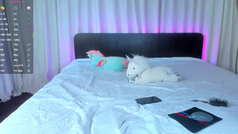 Snapshot of jesikalooove chatting on 10-15-25, 06:46 Jesika online show from 10-15-25, 06:46