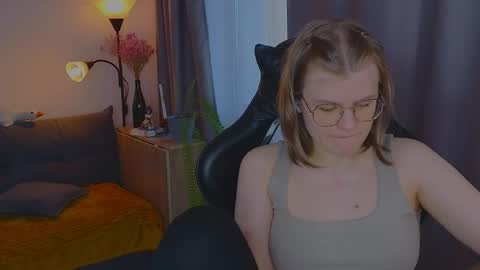  JessieVibes online show from 04-07-26, 03:56