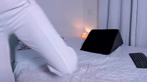 jessica herreraToday I will be your devil and you my victim online show from 02-05-25, 08:57