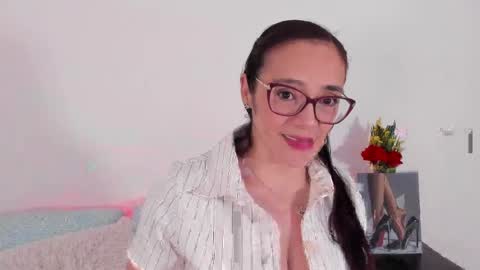 jessica herreraToday I will be your devil and you my victim online show from 05-12-26, 10:29