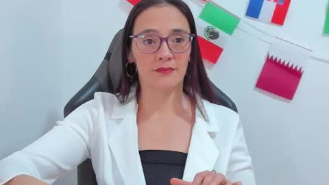 Snapshot of jess1ca_herrera chatting on 06-23-26, 09:46 jessica herreraToday I will be your devil and you my victim online show from 06-23-26, 09:46