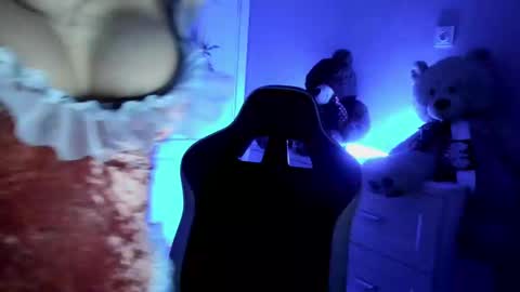 jess1ca_rabb1t online show from 12-07-24, 11:07