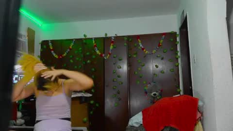 Jessica online show from 01-06-26, 08:45