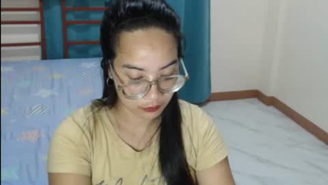 Snapshot of jessalicious_143 chatting on 07-17-26, 02:24 Jessa online show from 07-17-26, 02:24