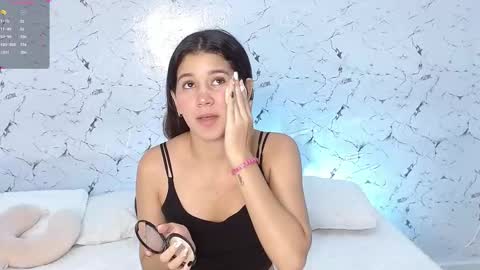 Snapshot of jessdant_luv chatting on 09-24-25, 03:43 Hello we are Jesse and Dante. online show from 09-24-25, 03:43