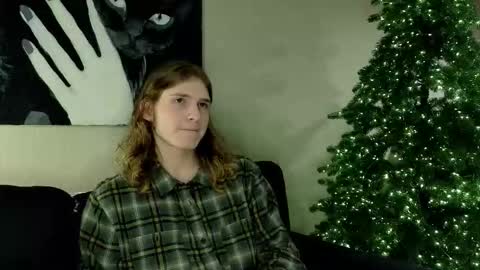 Snapshot of jesse___james chatting on 12-02-25, 05:52 Jesse online show from 12-02-25, 05:52