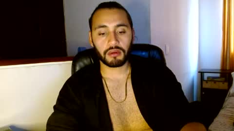 Angel  Demon online show from 07-10-26, 10:23