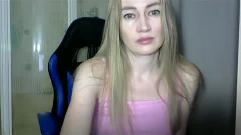 JessFox1 online show from 12-26-24, 09:58
