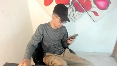 Snapshot of jesshot_bigcock chatting on 07-07-26, 05:54 jesshot_bigcock online show from 07-07-26, 05:54