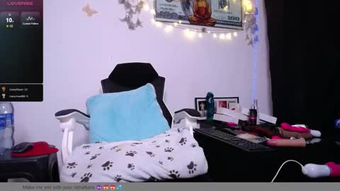 Jessie online show from 12-18-24, 04:17