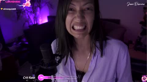 Snapshot of jessi_dreams chatting on 12-31-24, 04:38 Jessica Gomez online show from 12-31-24, 04:38