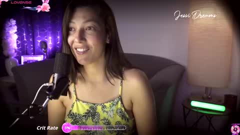 Snapshot of jessi_dreams chatting on 09-25-25, 04:05 Jessica Gomez online show from 09-25-25, 04:05