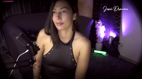 Snapshot of jessi_dreams chatting on 10-09-25, 03:15 Jessica Gomez online show from 10-09-25, 03:15