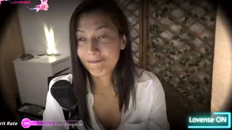 Snapshot of jessi_dreams chatting on 06-19-26, 02:27 Jessica Gomez online show from 06-19-26, 02:27