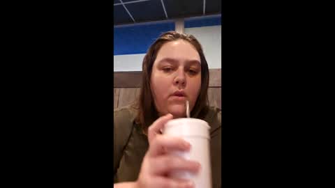 jessi_eats online show from 03-01-26, 11:40