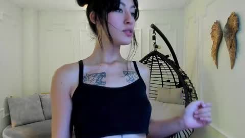 jessi_lemus online show from 03-03-25, 12:04