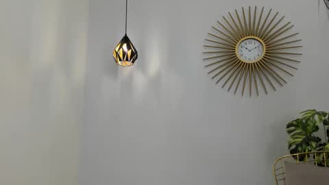 Snapshot of jessi_powel chatting on 12-18-24, 12:40 Jess online show from 12-18-24, 12:40