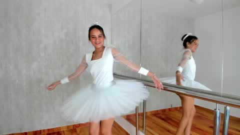 Snapshot of jessi_powel chatting on 01-24-25, 07:07 Jess online show from 01-24-25, 07:07