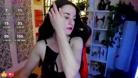 Snapshot of jessica_alford chatting on 06-11-26, 02:33 Jessica online show from 06-11-26, 02:33