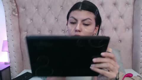 Jessica  online show from 10-20-25, 06:30