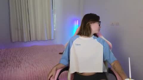 Jessy online show from 03-04-26, 03:01