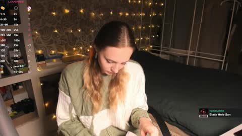 Mila online show from 01-16-25, 03:23