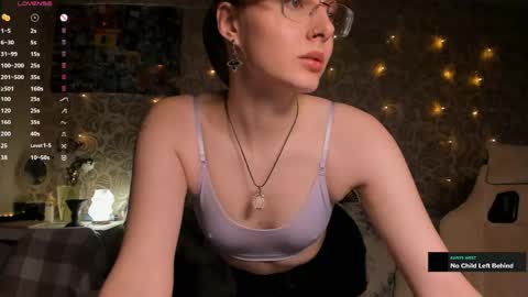 Mila online show from 06-07-26, 12:26