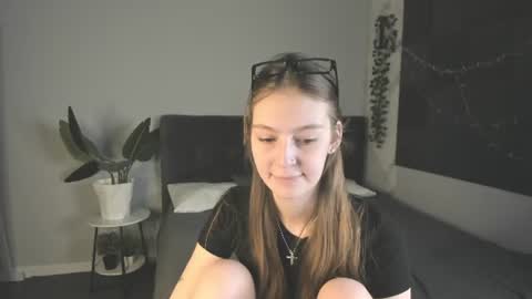 Snapshot of jessica_jensen chatting on 07-14-26, 10:54 Jessica Jensen online show from 07-14-26, 10:54